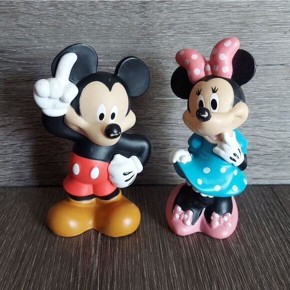 Disney Mickey Mouse and Minnie Mouse Plastic Figures Toys Cake Toppers 4.5 Inch - Picture 1 of 4